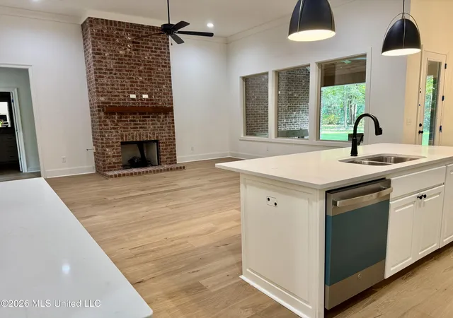 Photo 4 of Single family home for sale at 46 Fairway Dr, Natchez, MS 39120 | MLS# 4147072 | Listing updated on 2026-10-02