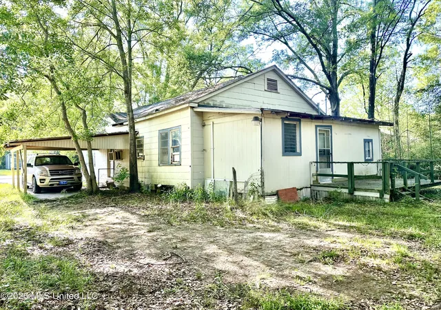 Homes for sale in Brookhaven, MS | 818 N Jackson St, Brookhaven, MS 39601 | MLS# 4147132
