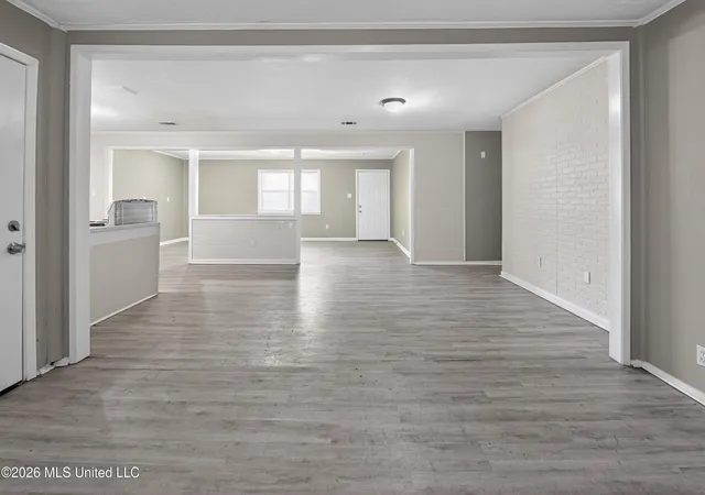 Photo 4 of Sale Pending at 118 Kildare, Jackson, MS 39209 | MLS# 4148016 | Listing updated on 2026-09-08