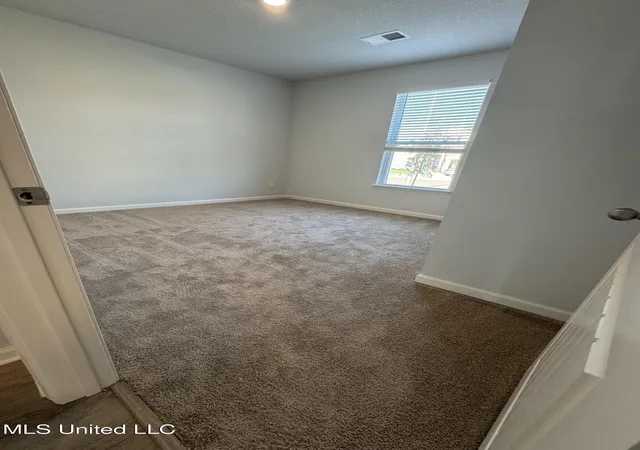 Photo 3 of Single family home for sale at 26 Spirit Dance Dr, Byhalia, MS 38611 | MLS# 4147333 | Listing updated on 2026-08-01