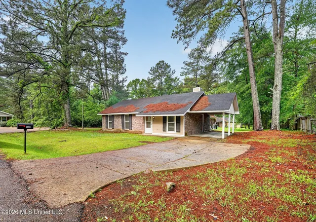 Photo 2 of Single family home for sale at 1418 Cooks, Jackson, MS 39212 | MLS# 4148018 | Listing updated on 2026-09-16