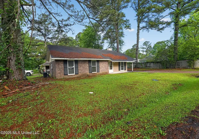 Photo 3 of Single family home for sale at 1418 Cooks, Jackson, MS 39212 | MLS# 4148018 | Listing updated on 2026-09-16