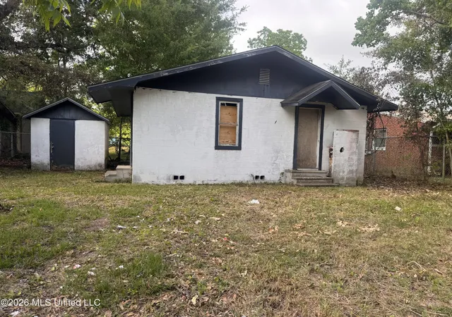 Homes for sale in Pascagoula, MS | 3829 Victor St, Pascagoula, MS 39567 | MLS# 4147484