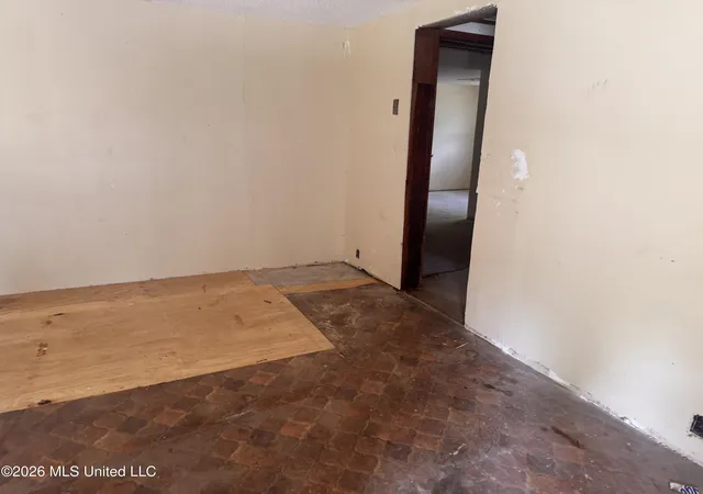 Homes for sale in Pascagoula, MS | 3829 Victor St, Pascagoula, MS 39567 | MLS# 4147484