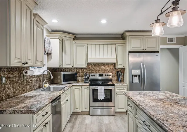 Homes for sale in Olive Branch, MS | 9350 College Rd, Olive Branch, MS 38654 | MLS# 4147405