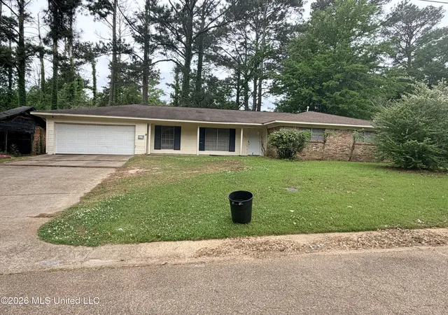 Photo 1 of Sale Pending at 2377 Breckinridge Rd, Jackson, MS 39204 | MLS# 4152598 | Listing updated on 2026-09-08