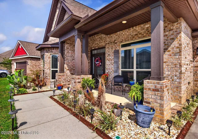 Photo 3 of Sale Pending at 10711 Chapelwood Dr, Gulfport, MS 39503 | MLS# 4147559 | Listing updated on 2026-07-04
