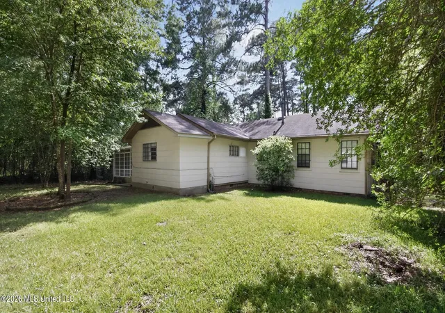 Homes for sale in Jackson, MS | 2696 Pinedale St, Jackson, MS 39204 | MLS# 4150992