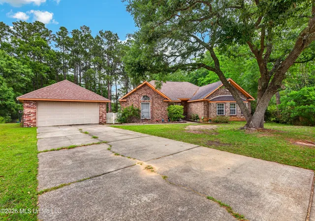 Homes for sale in Gautier, MS | 4925 Forestwood Dr, Gautier, MS 39553 | MLS# 4147934