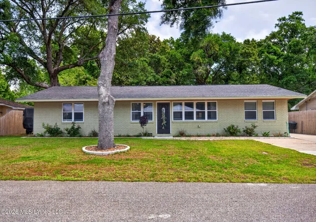 Homes for sale in Long Beach, MS | 101 Olson Ave, Long Beach, MS 39560 | MLS# 4147914