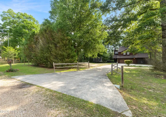 Homes for sale in Lumberton, MS | 23 Scenic Pt, Lumberton, MS 39455 | MLS# 4147586