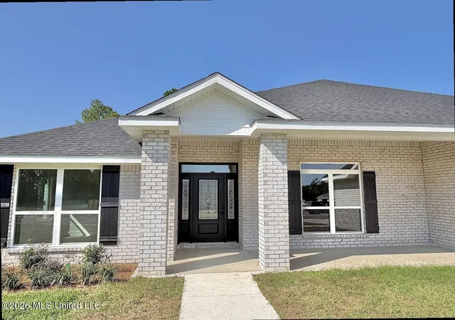 Photo 3 of Single family home for sale at 8842 Osprey Landing Cir, Vancleave, MS 39565 | MLS# 4147571 | Listing updated on 2026-09-17