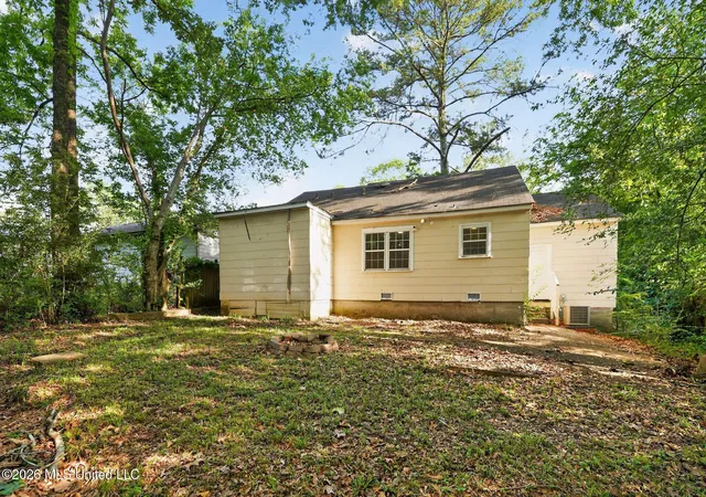 Photo 3 of Single family home for sale at 339 Audubon Pl, Jackson, MS 39206 | MLS# 4148062 | Listing updated on 2026-09-16
