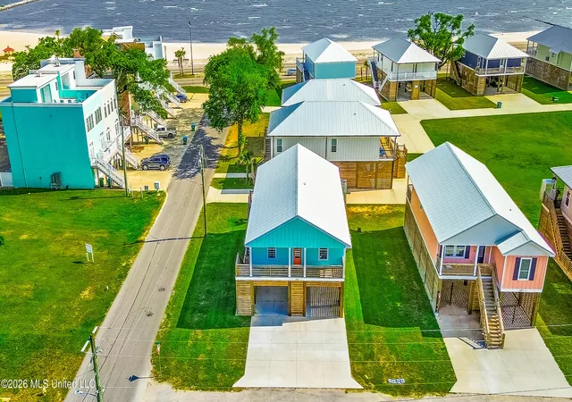 Photo 3 of Single family home for sale at 103 17th Street, Gulfport, MS 39507 | MLS# 4147659 | Listing updated on 2026-08-02