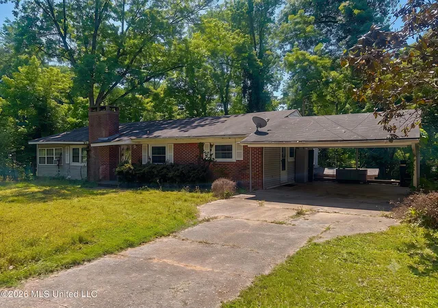 1st image of 216 Hills Of The Valley, Vicksburg, MS 39183 | MLS# 4147671