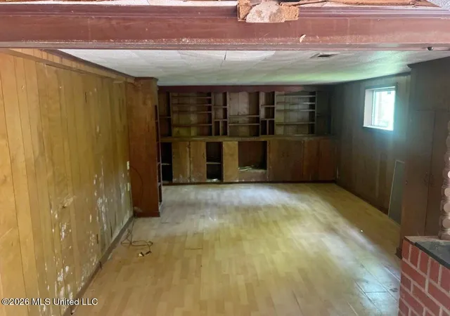 Photo 3 of Single family home for sale at 216 Hills Of The Valley, Vicksburg, MS 39183 | MLS# 4147671 | Listing updated on 2026-09-22