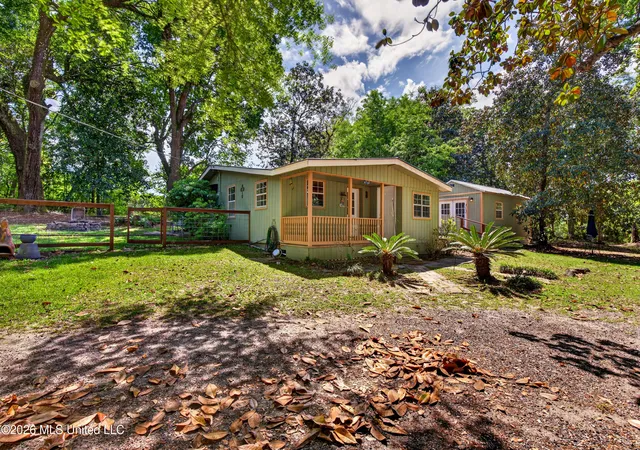 image of 7721 Ridge Gate Rd, Ocean Springs, MS 39564 | MLS# 4147747