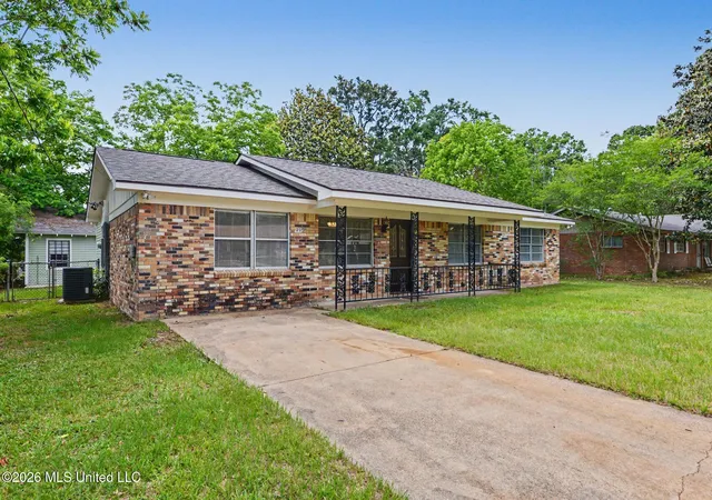 2nd image of 115 Gahan Dr, Gulfport, MS 39503 | MLS# 4147976