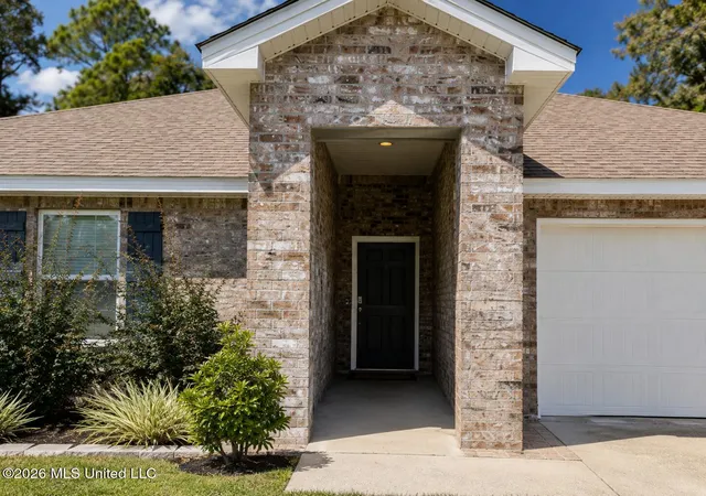 Photo 2 of Single family home for sale at 212 Hawthorne Dr, Long Beach, MS 39560 | MLS# 4147772 | Listing updated on 2026-08-26