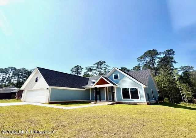 Homes for sale in Gautier, MS | 2313 Broadmoor Dr, Gautier, MS 39553 | MLS# 4148294