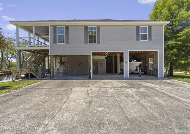 Photo 4 of Single family home for sale at 4229 21st Avenue, Bay Saint Louis, MS 39520 | MLS# 4148357 | Listing updated on 2026-06-30