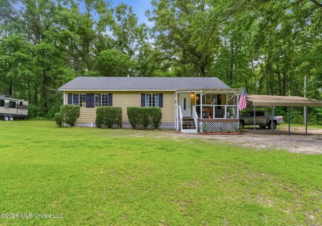 Homes for sale in Hattiesburg, MS | 198 Leffler Rd, Hattiesburg, MS 39401 | MLS# 4148024