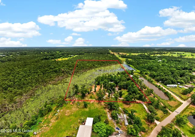 Homes for sale in Kiln, MS | 17990 Cuevas Rd, Kiln, MS 39556 | MLS# 4150930