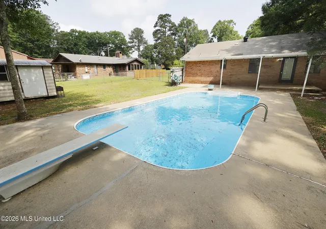 Homes for sale in Mc Comb, MS | 1501 Pioneer Dr, Mc Comb, MS 39648 | MLS# 4148009