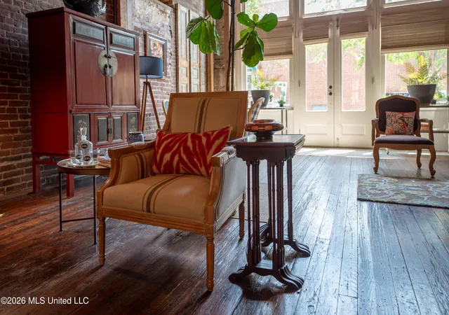 5th image of 413 Franklin St, Natchez, MS 39120 | MLS# 4148020