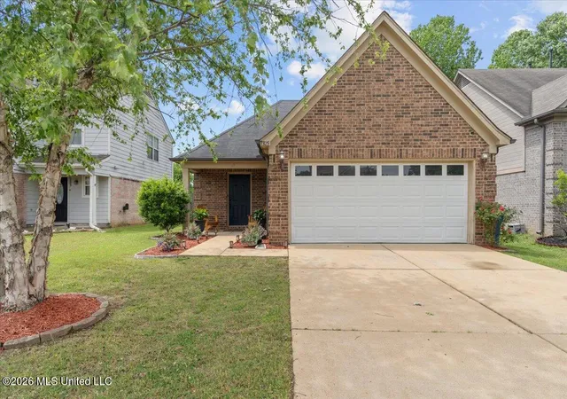 Homes for sale in Olive Branch, MS | 7325 Green Ash Dr, Olive Branch, MS 38654 | MLS# 4148073