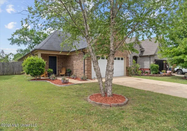 Homes for sale in Olive Branch, MS | 7325 Green Ash Dr, Olive Branch, MS 38654 | MLS# 4148073