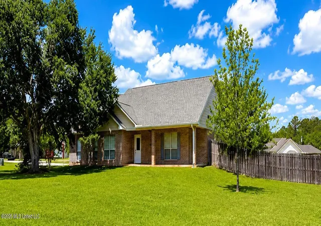 Homes for sale in Kiln, MS | 5480 Rocky Hill Dedeaux Rd, Kiln, MS 39556 | MLS# 4148088