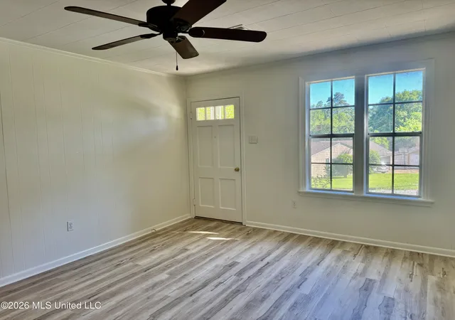 Homes for sale in Natchez, MS | 3605 Ridgewood Rd, Natchez, MS 39120 | MLS# 4148176
