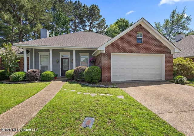 Homes for sale in Brandon, MS | 206 Laurel Oak Cvs, Brandon, MS 39047 | MLS# 4154252