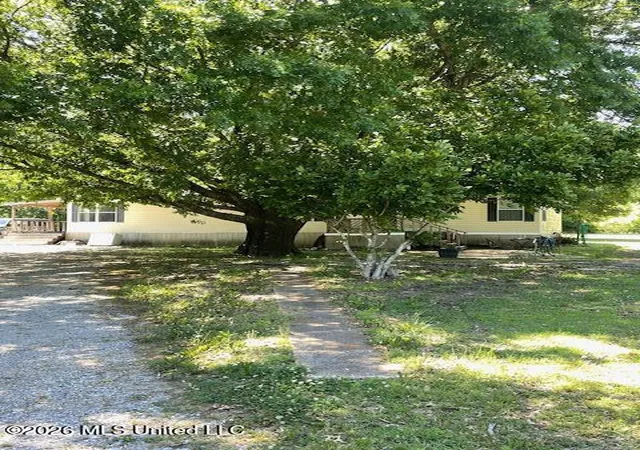 Homes for sale in Hernando, MS | 10550 W Commerce St, Hernando, MS 38632 | MLS# 4148257