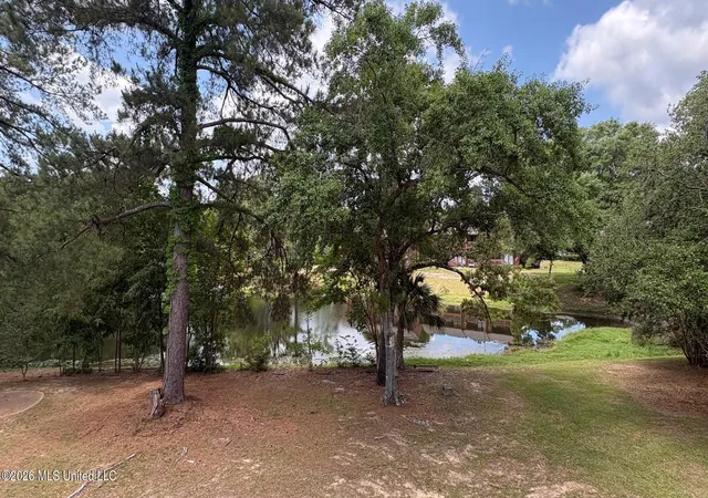 Homes for sale in Diamondhead, MS | 239 Lakeside Villa, Diamondhead, MS 39525 | MLS# 4148262
