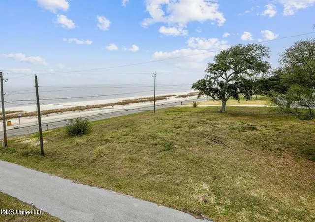 14th image of 517 N Beach Blvd, Waveland, MS 39576 | MLS# 4148563