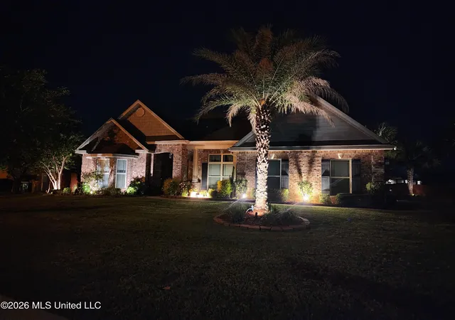 Photo 3 of Single family home for sale at 10481 Chapelwood Dr, Gulfport, MS 39503 | MLS# 4148561 | Listing updated on 2026-06-25