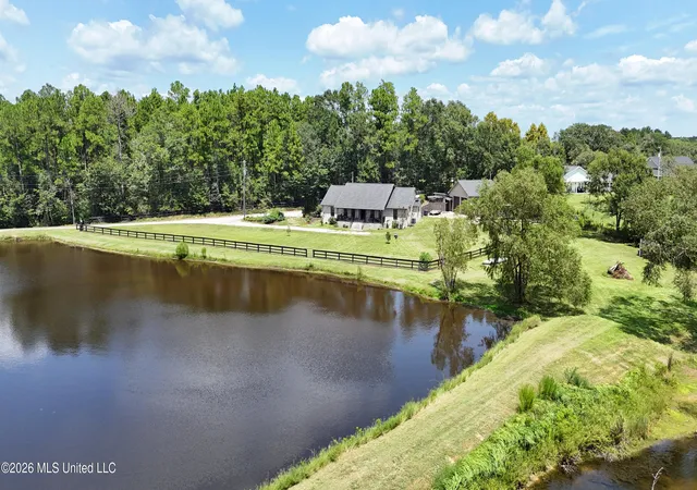 Photo 3 of Sale Pending at 17114 Doc Lizana Rd, Gulfport, MS 39503 | MLS# 4148577 | Listing updated on 2026-10-08