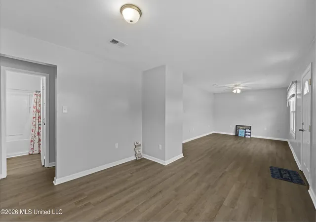 Photo 3 of Sale Pending at 808 Murphy St, Gulfport, MS 39501 | MLS# 4148352 | Listing updated on 2026-09-01