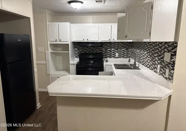 Homes for sale in Jackson, MS | 101 Dotson Pl, Jackson, MS 39213 | MLS# 4148819