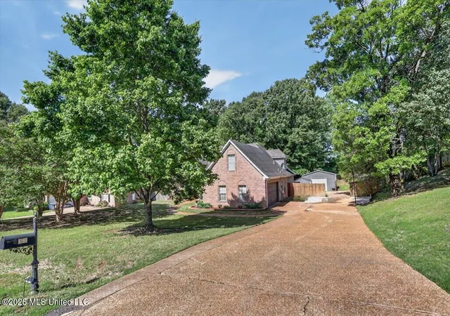 Homes for sale in Nesbit, MS | 1461 Dogwood Hollow Dr, Nesbit, MS 38651 | MLS# 4148733