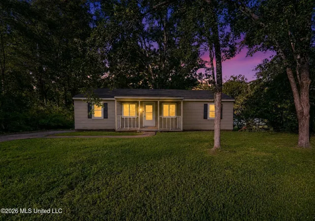 4th image of 373 Fairhill Dr, Jackson, MS 39212 | MLS# 4152558