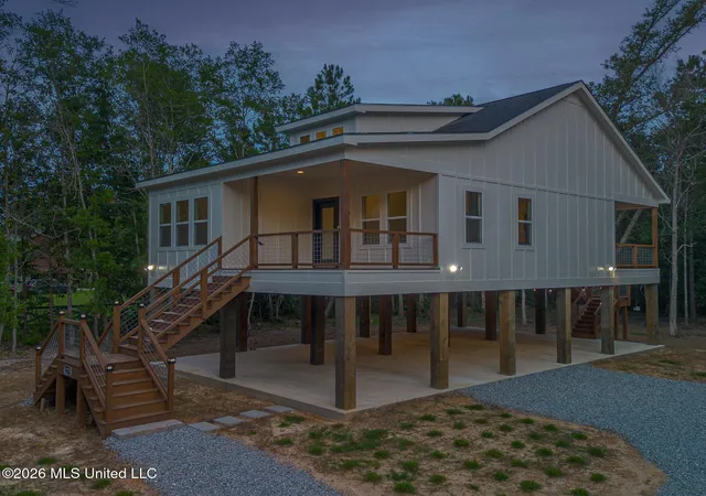 Homes for sale in Waveland, MS | 1225 Taranto St, Waveland, MS 39576 | MLS# 4148406