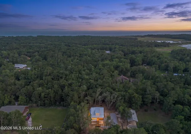 Homes for sale in Waveland, MS | 1225 Taranto St, Waveland, MS 39576 | MLS# 4148406