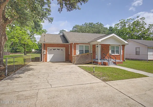 Homes for sale in Long Beach, MS | 220 W Old Pass Rd, Long Beach, MS 39560 | MLS# 4150412