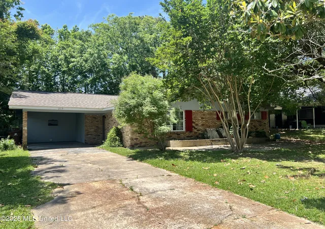 Photo 3 of Single family home for sale at 217 Buena Vista Dr, Long Beach, MS 39560 | MLS# 4148474 | Listing updated on 2026-05-13