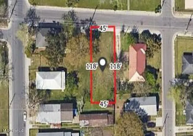 Homes for sale in Biloxi, MS | 827 Elder St, Biloxi, MS 39530 | MLS# 4148494