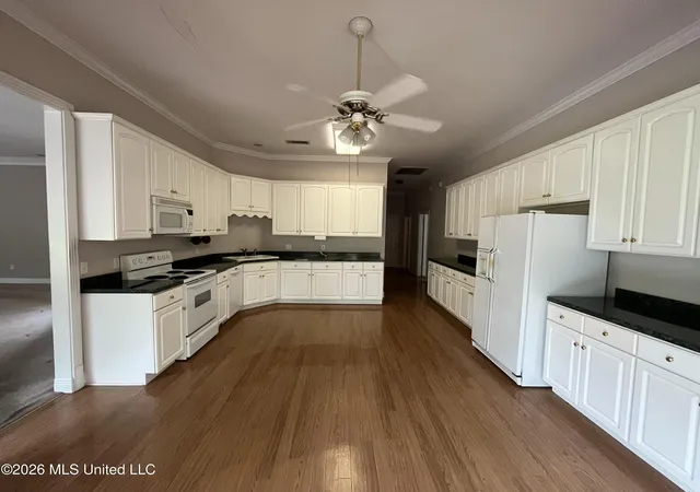 Homes for sale in Carriere, MS | 82 N Hill Dr, Carriere, MS 39426 | MLS# 4148639