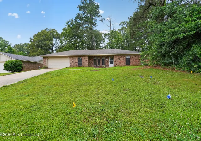Photo 1 of Single family home for sale at 5354 Brookhollow Dr, Jackson, MS 39212 | MLS# 4150368 | Listing updated on 2026-09-08